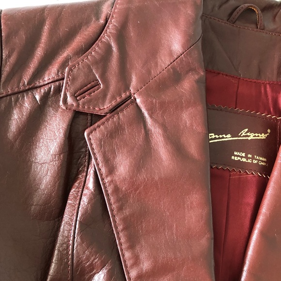 Etienne Aigner vintage oxblood leather blazer - Picture 6 of 12